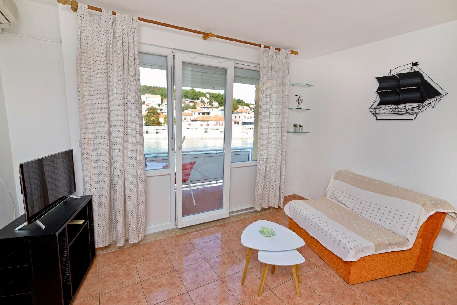 Apartments Ive - With Sea View Tisno Eksteriør bilde